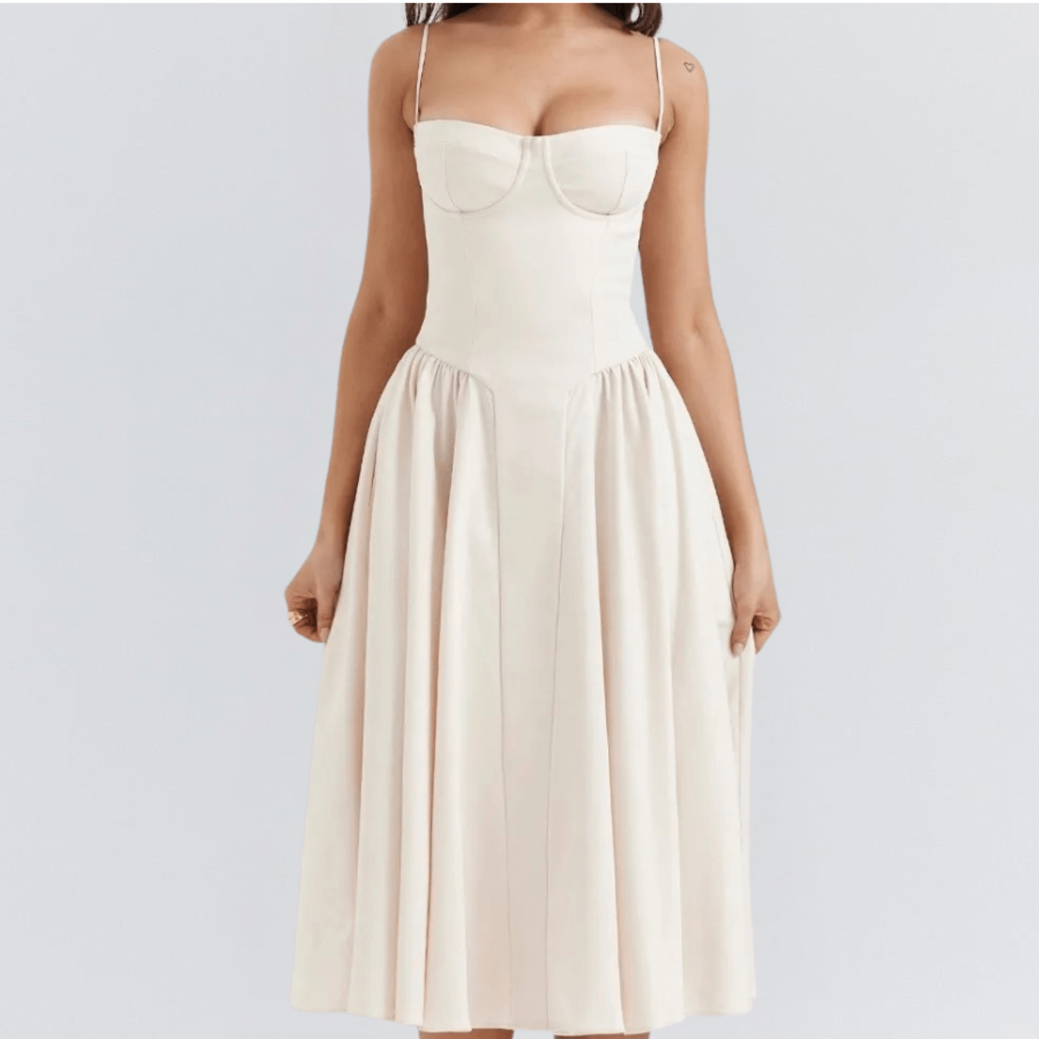 Valentine | Tyylikäs Retro Midi-Mekko